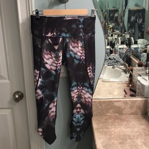 Floral workout pants!!